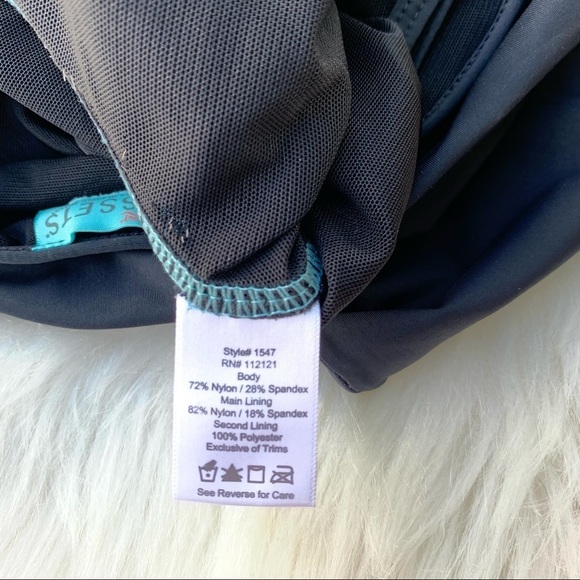 Assets By Spanx Swim Spanx Assets By Sara Blakely Push Up  Swimsuit Sz Medium - Picture 11 of 11